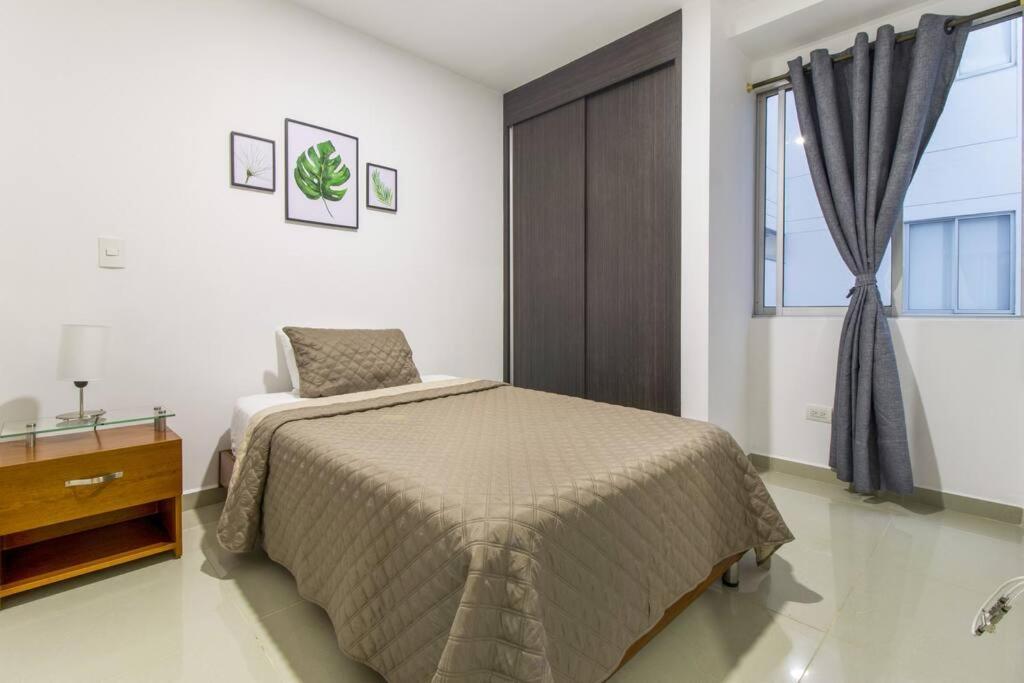Amplio Apartamento En Calasanz - Estadio Medellín Exteriör bild