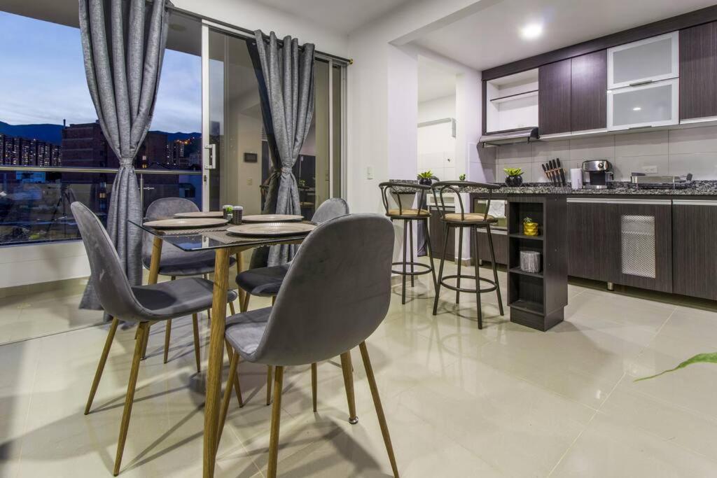 Amplio Apartamento En Calasanz - Estadio Medellín Exteriör bild