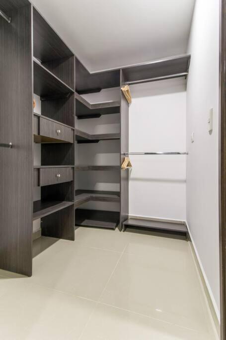 Amplio Apartamento En Calasanz - Estadio Medellín Exteriör bild